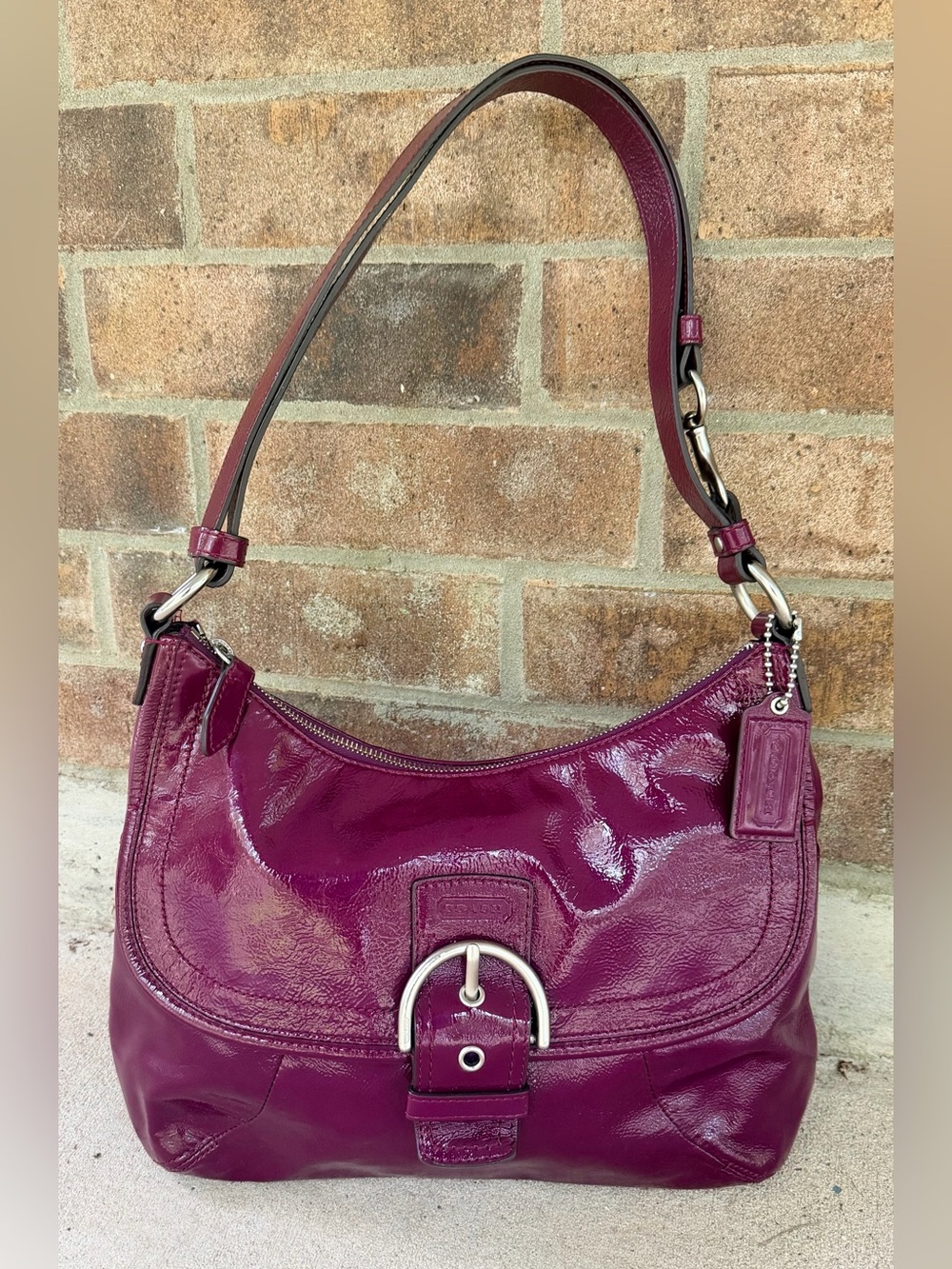 Coach Soho Patent Leather Duffle Hobo Shoulder/Crossbody Bag purple/berry F19709